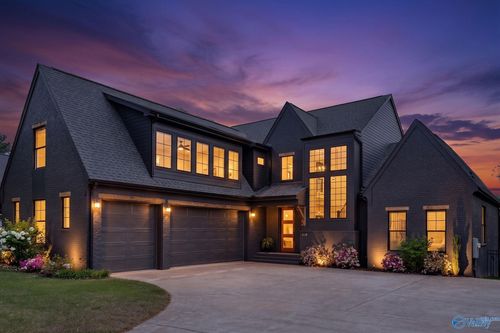 104 Bishop Bend Rd, Huntsville, AL, 35806-2991 | Card Image