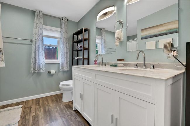 185 E Chester St, House other with 3 bedrooms, 2 bathrooms and 1 parking in Kingston NY | Image 17