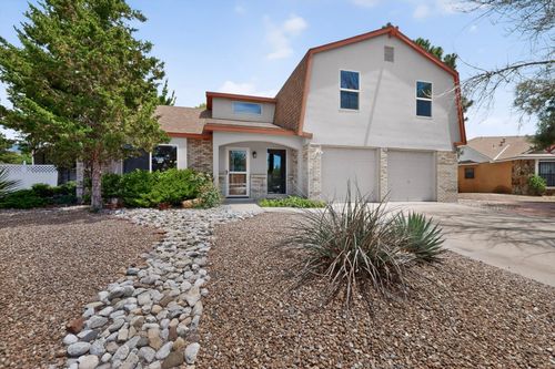 5612 Chelwood Park Blvd Ne, Albuquerque, NM, 87111-5763 | Card Image