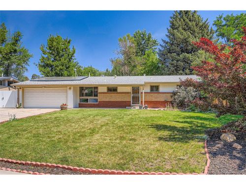 8075 Sunset Dr, Lakewood, CO, 80214-4459 | Card Image