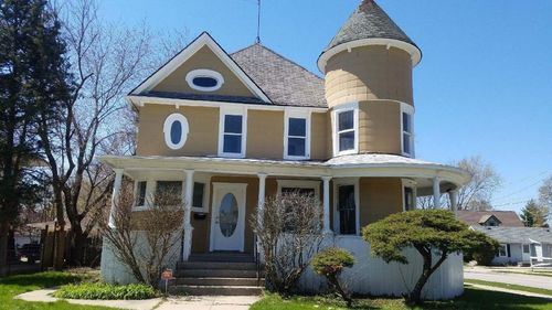 472 N Spring St, Elgin, IL, 60120-4225 | Card Image