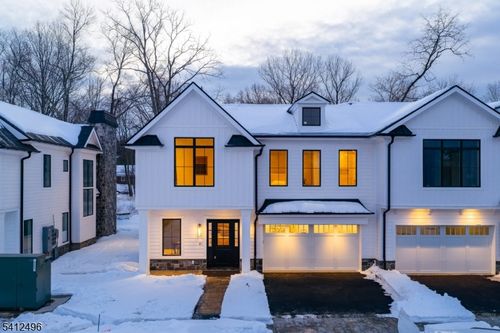 1-16 Paris Ave, Rockleigh, NJ, 07647-2603 | Card Image