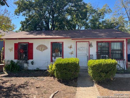 237 Juanita Ave, San Antonio, TX, 78237-3833 | Card Image