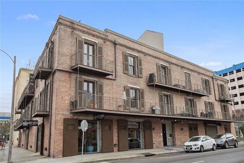 2-900 Peters St, New Orleans, LA, 70130-1789 | Card Image