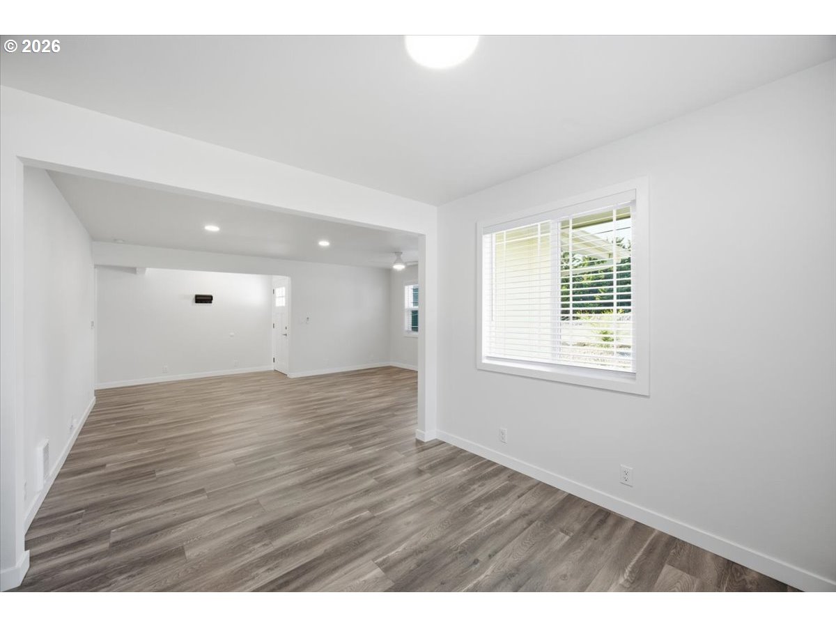 Residential in MyrtleCreek 4