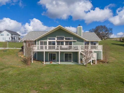 2020 Ranch Rd, Dandridge, TN, 37725-5944 | Card Image