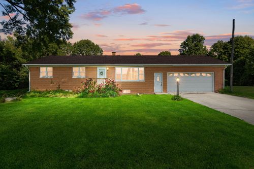 865 W 200 N, La Porte, IN, 46350-8017 | Card Image