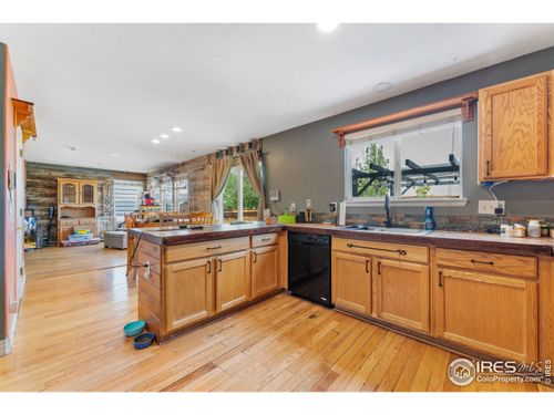 1086 Mockingbird St, Brighton, CO, 80601-7368 | Card Image