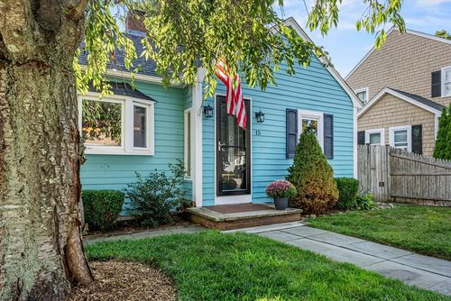 15 Leland Rd, Marshfield, MA, 02050-5111 | Card Image
