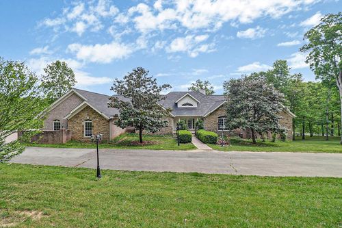 310 Old Stagecoach Rd, Crossville, TN, 38555-1555 | Card Image