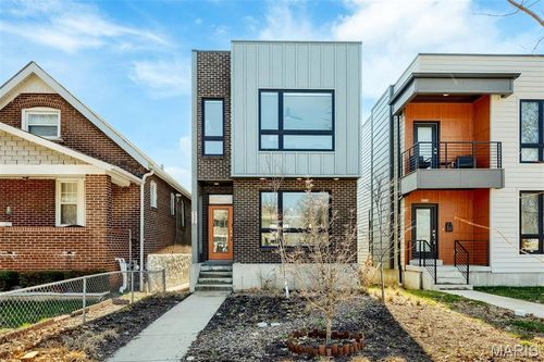 4326 Vista Ave, Saint Louis, MO, 63110-2102 | Card Image