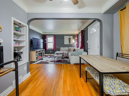 9559 Nathaline, Redford, MI, 48239-2206 | Card Image