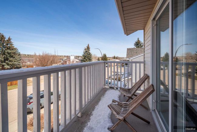 9711 Sanderling Way Nw, Home with 5 bedrooms, 3 bathrooms and 4 parking in Calgary AB | Image 12
