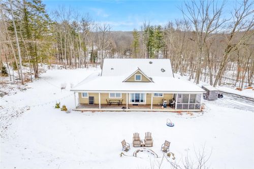 27 Paine Rd, Holmes, NY, 12531-5428 | Card Image
