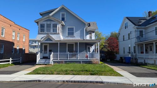 41 Walnut St, Enfield, CT, 06082-3525 | Card Image