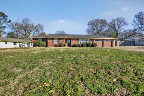 1030 Richland Dr, Memphis, TN, 38116 | Card Image