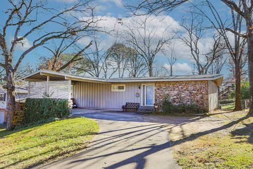 9717 Treasure Hill Rd, Little Rock, AR, 72205-2163 | Card Image