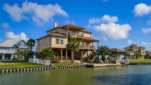 8 Loggerhead, Hitchcock, TX, 77563-3792 | Card Image
