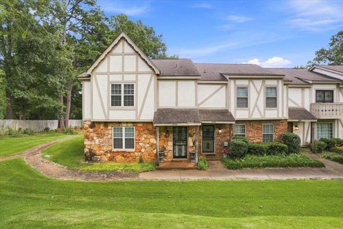 45-1935 Innsbruck Dr, Germantown, TN, 38138-2877 | Card Image