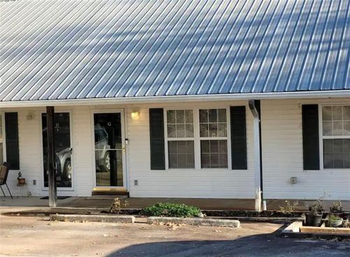 apt-g-683 Grant St, Clarkesville, GA, 30523-5432 | Card Image