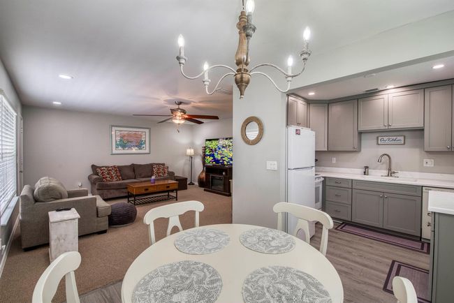 APT-114-6 - 2929 Se Ocean Blvd, Condo with 2 bedrooms, 2 bathrooms and null parking in Stuart FL | Image 6