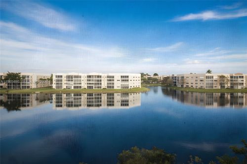 407-7700 Trent Dr, Tamarac, FL, 33321-8860 | Card Image