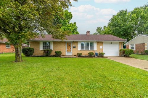 703 Greenhurst Dr, Vandalia, OH, 45377-1303 | Card Image