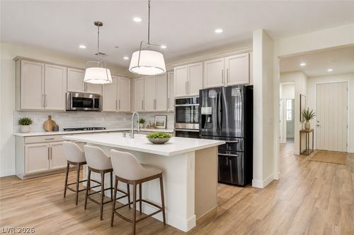 748 Omaggio Pl, Henderson, NV, 89011-5487 | Card Image