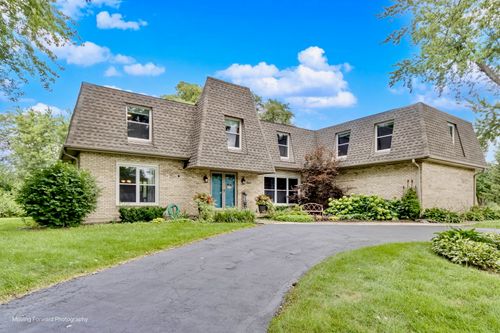 842 Winmoor Dr, Sleepy Hollow, IL, 60118-2628 | Card Image