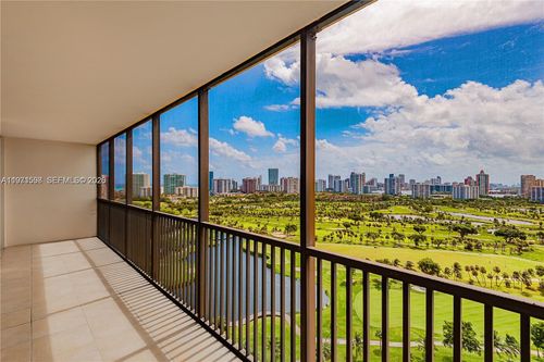 2336-20379 W Country Club Dr, Aventura, FL, 33180-1629 | Card Image