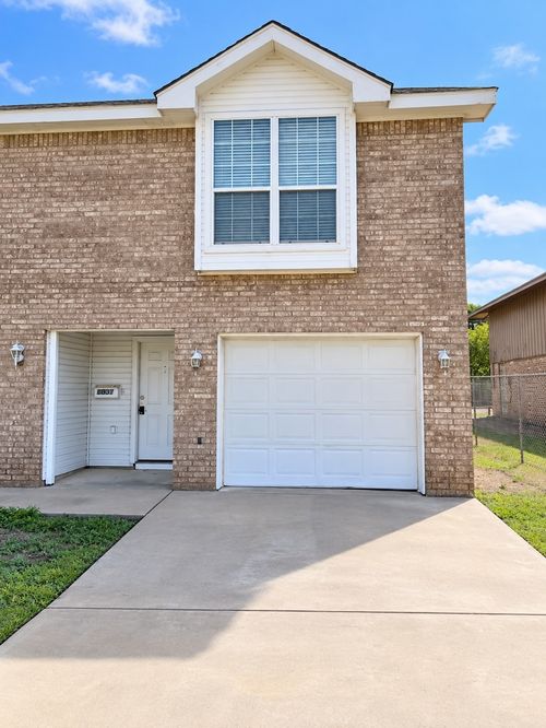2415 Church St, Abilene, TX, 79601-2009 | Card Image