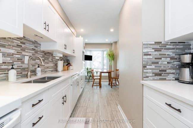 58 Daniele Ave N, House other with 3 bedrooms, 3 bathrooms and 2 parking in Beeton ON | Image 5