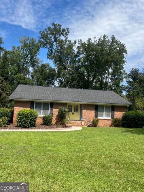 105 Palisade Dr, Dublin, GA, 31021-7130 | Card Image
