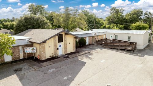 2000 N 25th St, Waco, TX, 76708-3316 | Card Image