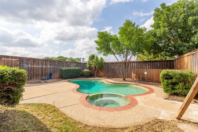 809 Simon Dr, House other with 3 bedrooms, 2 bathrooms and null parking in Plano TX | Image 23