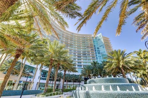 apt-806-1 N Ocean Blvd, Pompano Beach, FL, 33062-5733 | Card Image