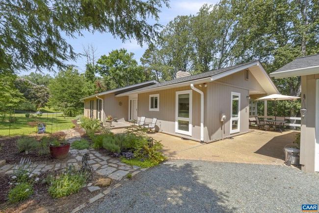 310 Gloucester Rd, House other with 4 bedrooms, 3 bathrooms and null parking in CHARLOTTESVILLE VA | Image 4