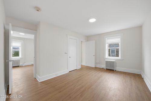 2-140 Hamilton Ave, Greenwich, CT, 06830-6113 | Card Image
