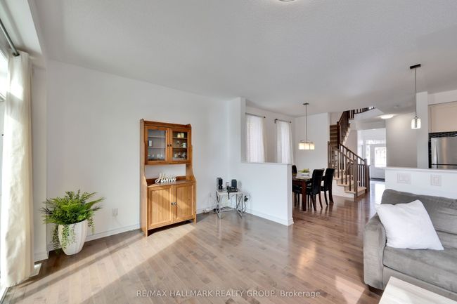 1111 Cobble Hill Dr, House attached with 3 bedrooms, 4 bathrooms and 1 parking in Nepean ON | Image 17