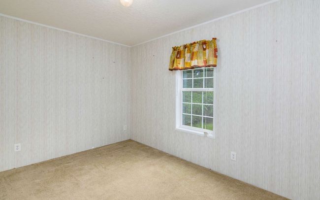 9441 133 Rd Dr, House other with 3 bedrooms, 2 bathrooms and 3 parking in Live Oak FL | Image 9