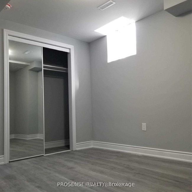 BASEMNT - 22 Prairie Star Crt, Home with 3 bedrooms, 2 bathrooms and 4 parking in Brampton ON | Image 10