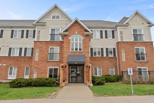 209-306 Spillsbury Dr, Peterborough, ON, K9K0B5 | Card Image