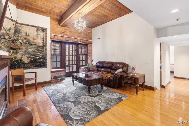 110 - 429 N Franklin St, Condo with 2 bedrooms, 3 bathrooms and null parking in Syracuse NY | Image 5