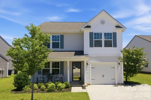 134 Clove Hitch Dr, Statesville, NC, 28677-8742 | Card Image