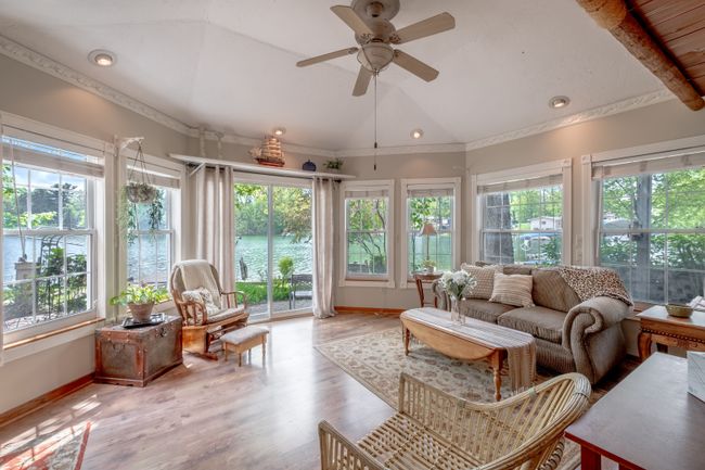 11007 Woodward Dr, House other with 4 bedrooms, 4 bathrooms and null parking in Byron MI | Image 12