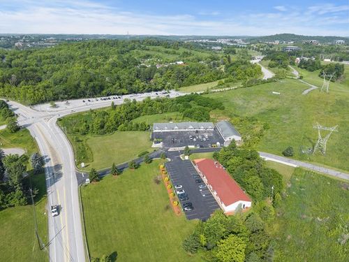 657 Morganza Rd, Canonsburg, PA, 15317-5704 | Card Image