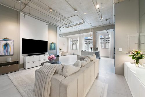 apt-206-425 N Andrews Ave, Fort Lauderdale, FL, 33301-3253 | Card Image