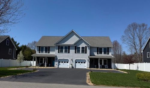 81A Foggs Ln, Seabrook, NH, 03874 | Card Image