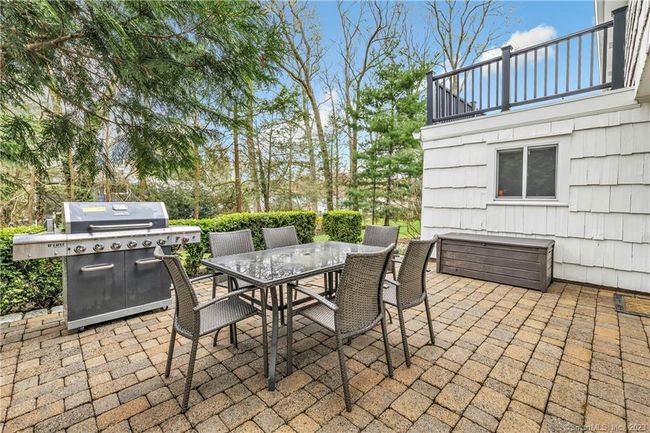 Large Patio for al fresco dining | Image 38
