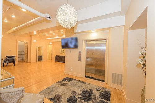 2-435 S Warren St, Syracuse, NY, 13202-2603 | Card Image